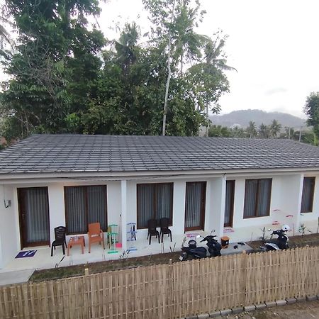 The Corner Homestay Kuta  Exterior foto